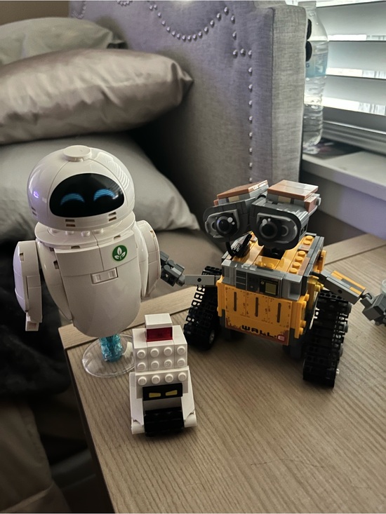 Lego Other - Lego Yellow WALL·E and White EVE Robot Building Set